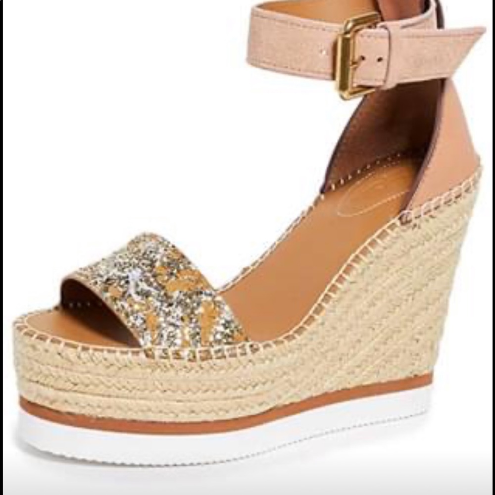 chloe wedges